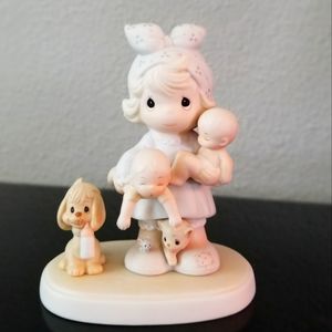 Precious Moments Figurine
